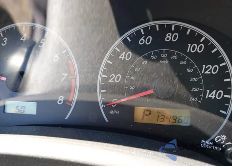 2011 Toyota Corolla Le z USA, uszkodzony, nr VIN 2T1BU4EE4BC645185